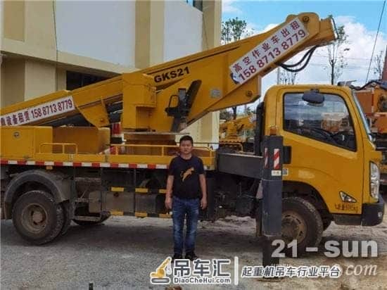 从1台随车吊到25台高空车，他成功跨行只用两年