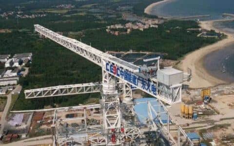 基建强国的中国，拥有世界最大塔吊D5200，还有什么大塔吊？