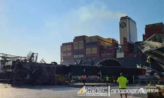 突发！全球最大集装箱船撞倒码头岸吊，PIL集装箱船一名船员落海
