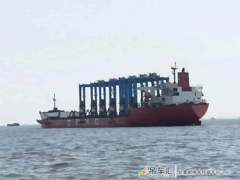 宁波梅东自动化轮胎吊项目第二阶段设备发运