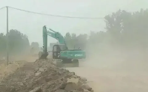 工地上开吊车吃过这些，才算有阅历