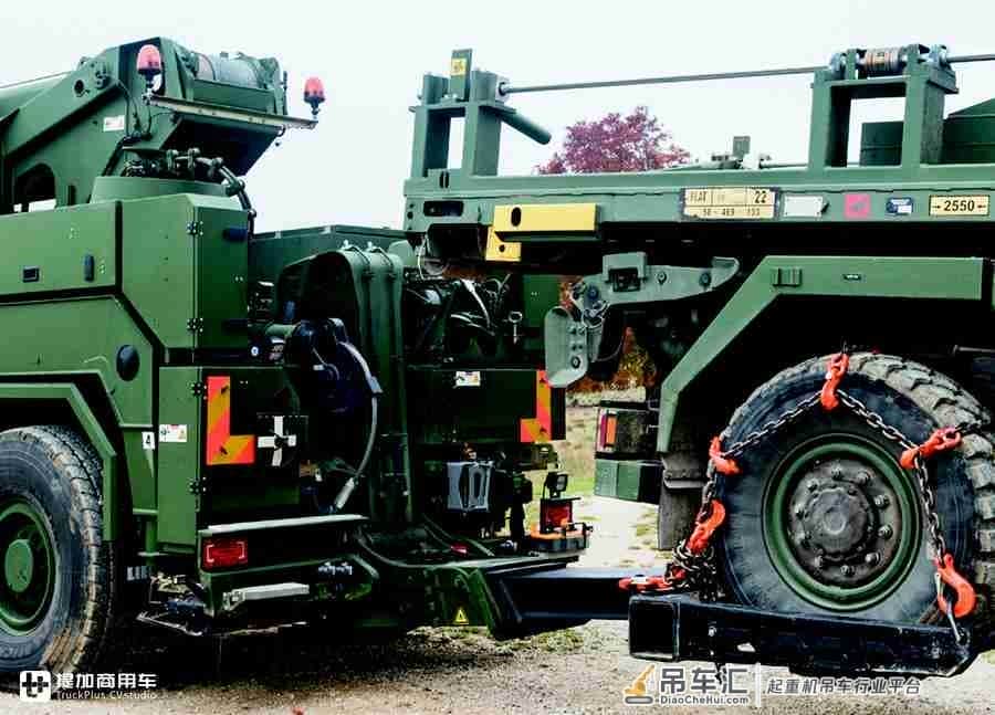 德国陆军的新锐坐骑,利勃海尔G-BKF装甲救援起重机的那些事