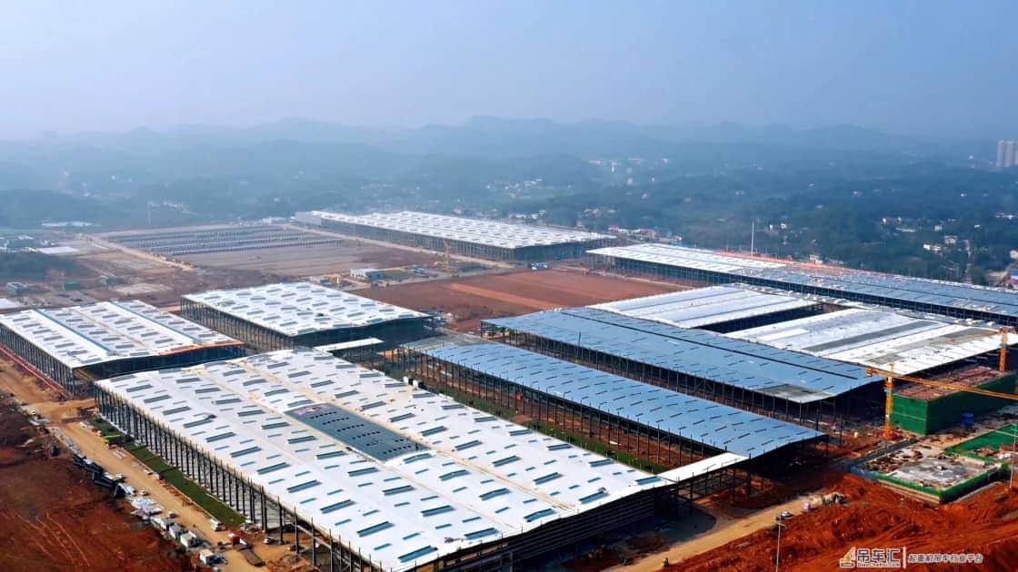 加速造“城”!中联重科智慧产业城首台中大挖进入下线倒计时