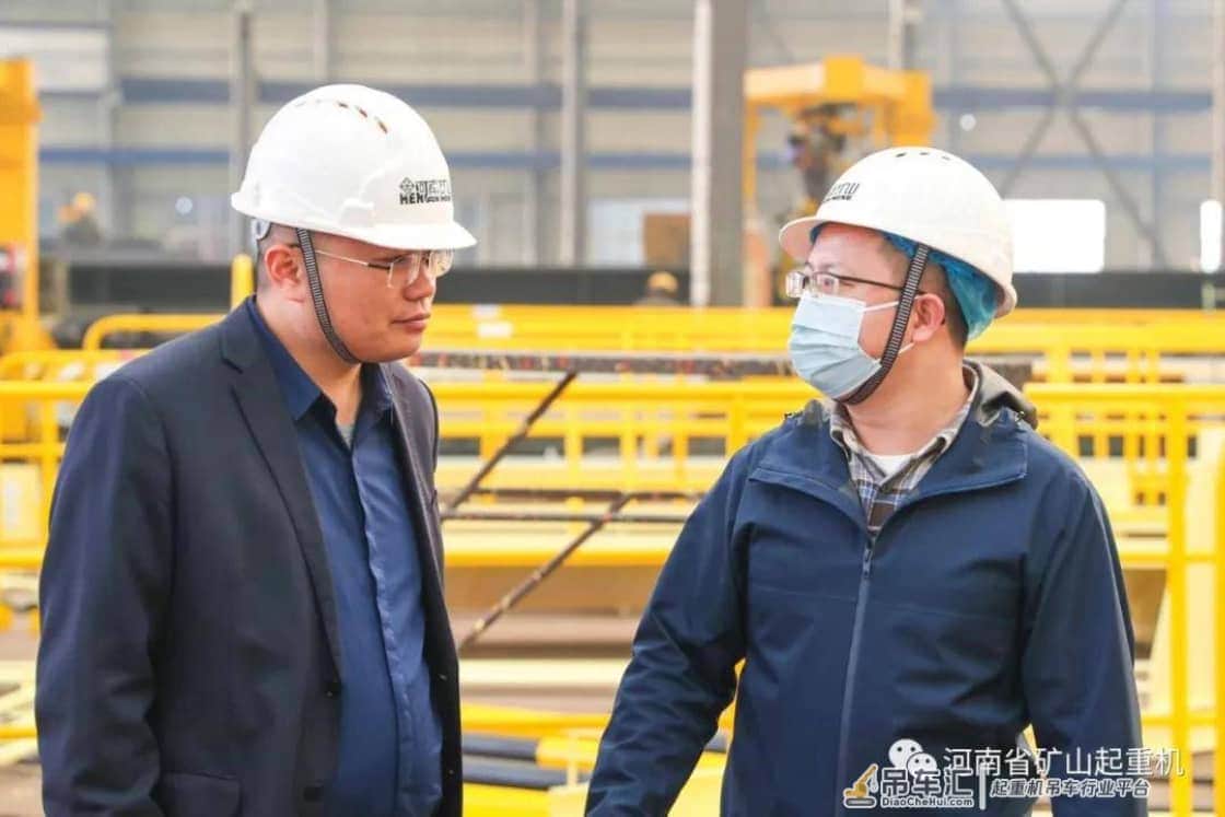 河南矿山承制宝钢湛江锌锅起重机顺利通过专家A检