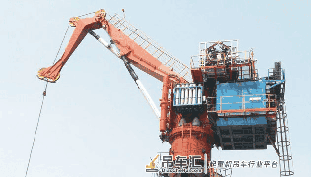 基于补偿技术的起重机深水波浪补偿系统研发