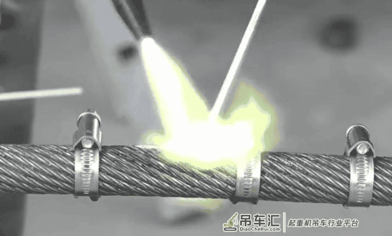 隔段时间就剪短半米,利勃海尔起重机钢丝绳为何如此耐用?