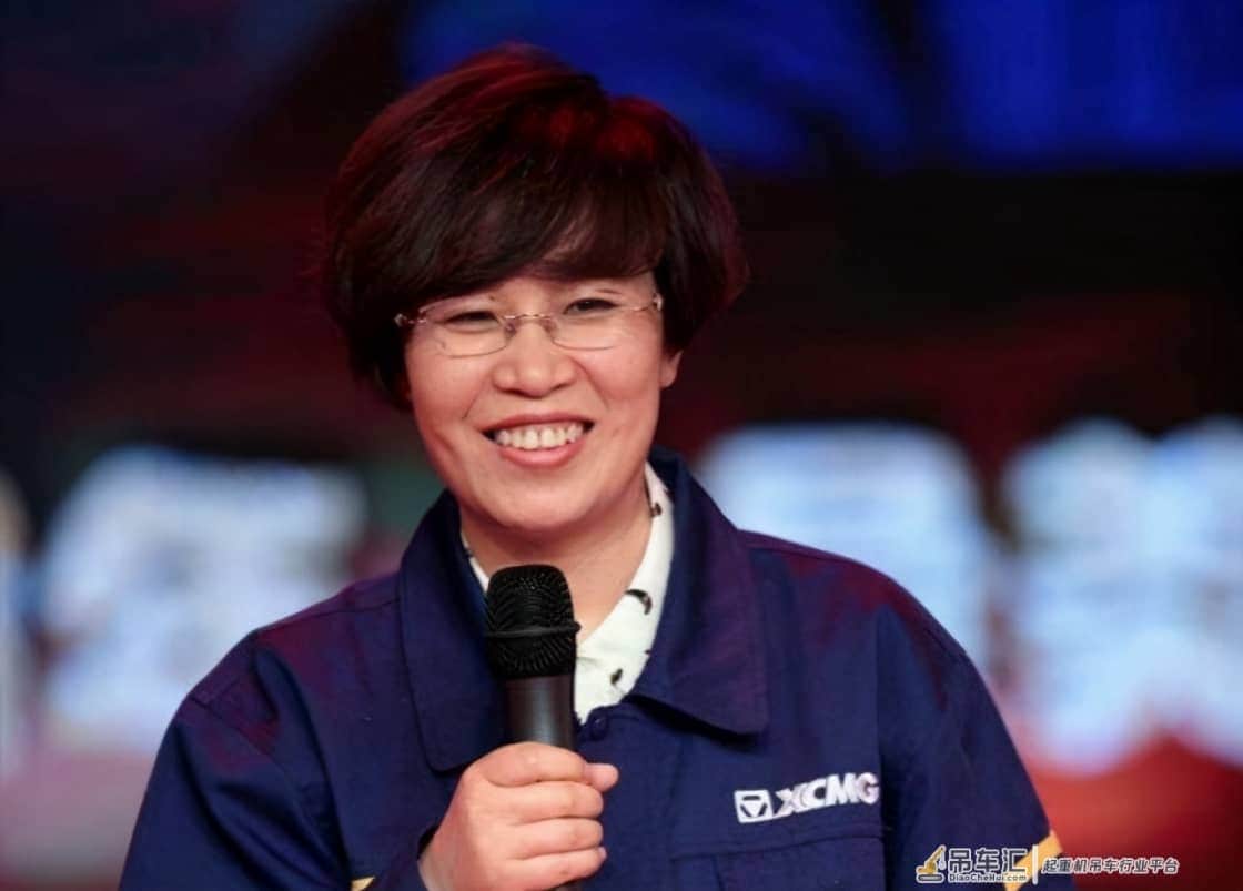 女科学家孙丽,在德国学习遭嘲讽,归国造出承重4000吨起重机