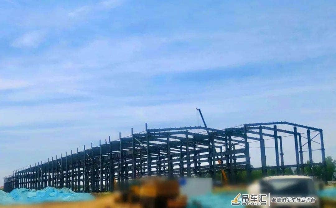 汝阳金属结构厂起重设备全部安装完成