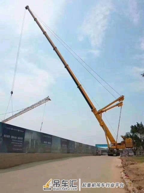 创造奇迹 鑫鑫向荣 记东莞市创鑫吊装服务有限公司总经理高路路