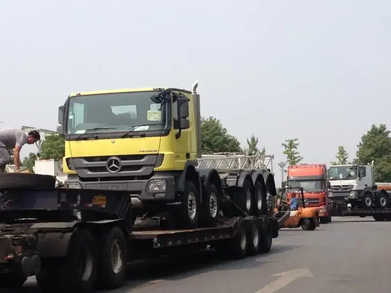 工地惊现中联65吨吊车!奔驰五轴底盘,代号ZTC650