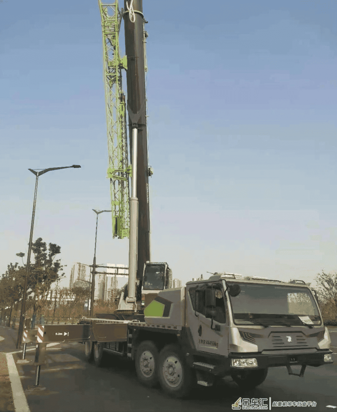 对比两台吊车,徐工55KC-1和中联550H,各位给个建议吧