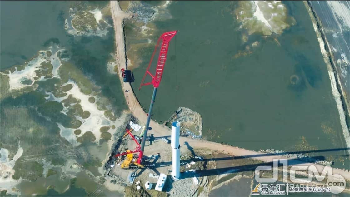 三一SAC16000S全地面起重机:技高一筹,誉不绝口