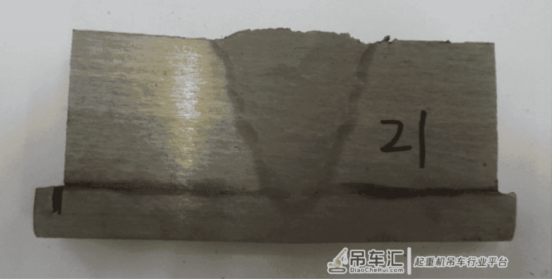 大型浮式起重机臂架Q690E 高强钢的FCAW 焊接工艺