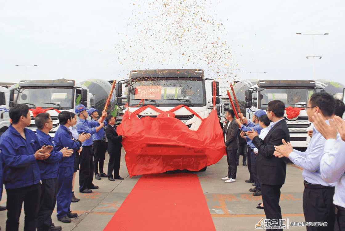 2020年交付已突破10000台!这就是中联重科搅拌车的实力