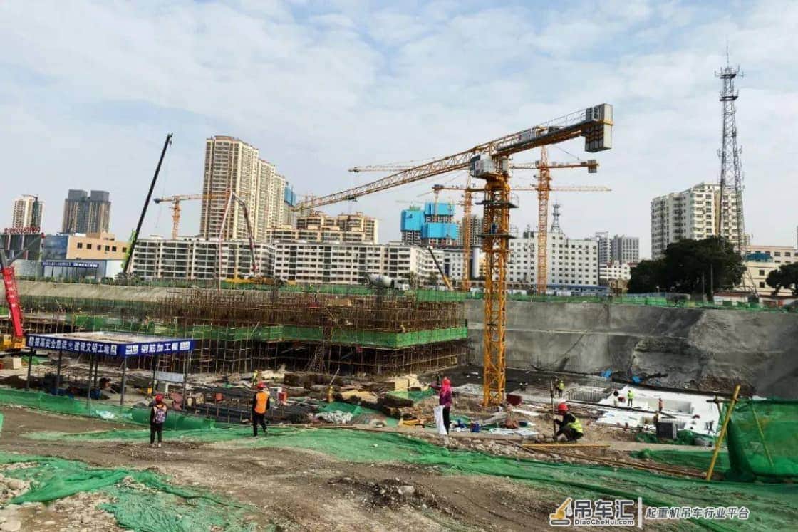 山西建投工程机械公司塔式起重机助力兰州文化旅游城项目建设