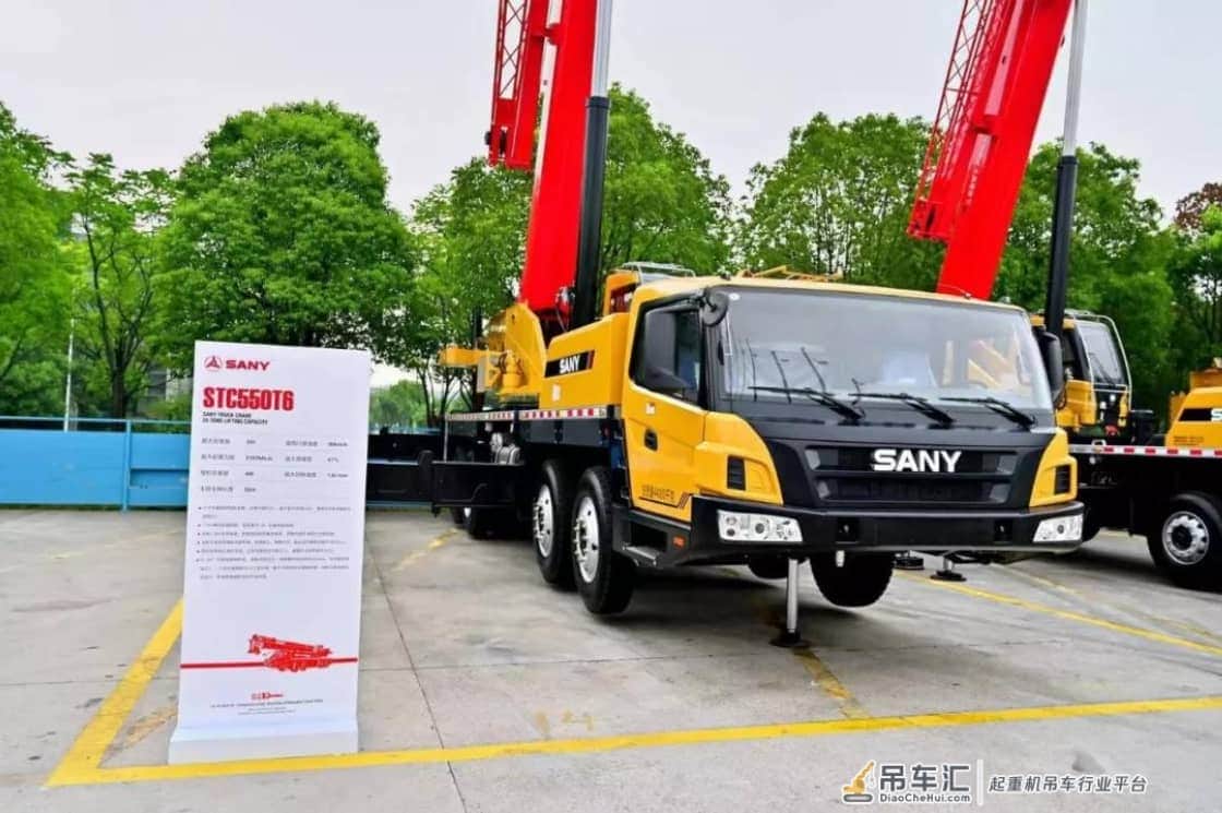 想入手一台55吨6节臂的吊车,三一跟徐工差别不大!怎么选?