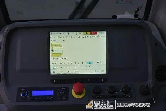 想入手一台55吨6节臂的吊车,三一跟徐工差别不大!怎么选?