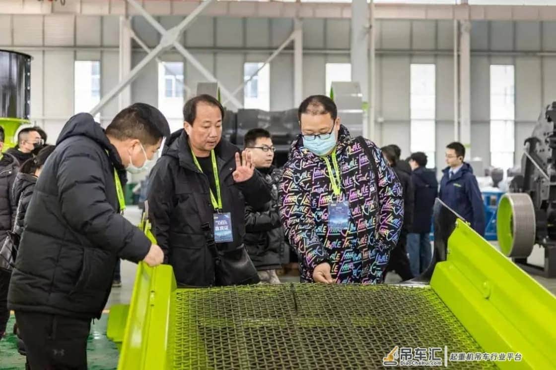 “巨无霸”矿山军团!中联重科成套矿山机械产品隆重发布