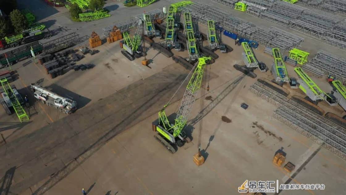 bauma CHINA剧透丨中联重科履带吊V系列小吨位产品ZCC850V