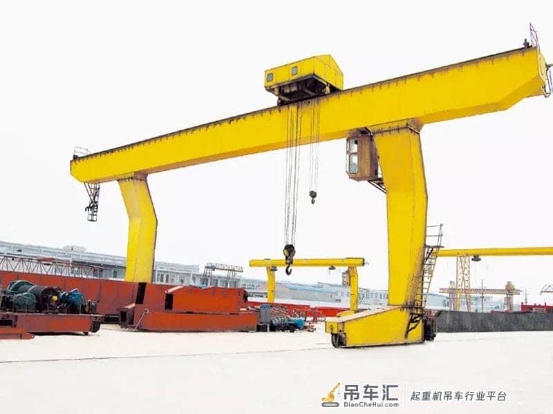 主导产品之门式起重机