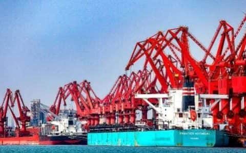 全球首台永磁直驱港口门座起重机投入使用