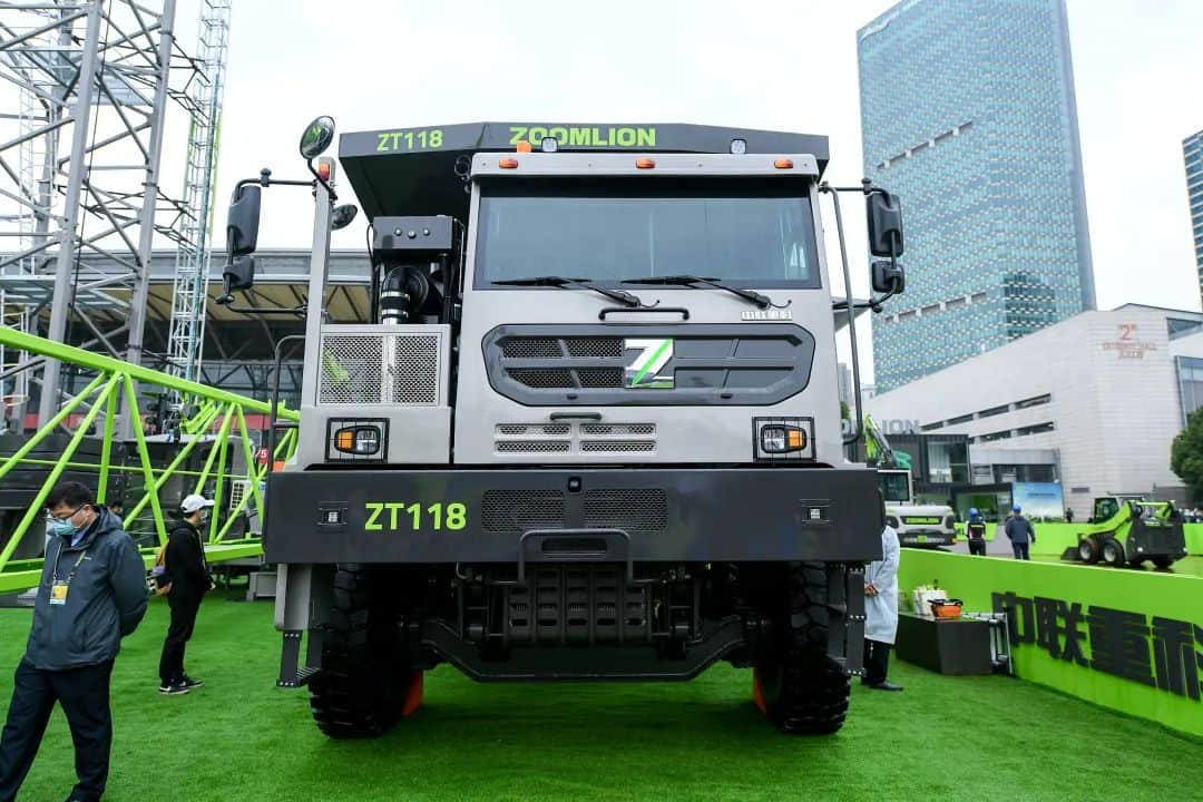 2020 bauma宝马展丨中联重科首日签单超90亿元,阔步全面智能化时代!