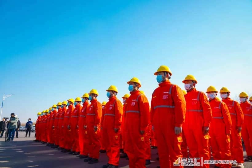 徐工起重,迎冬起航