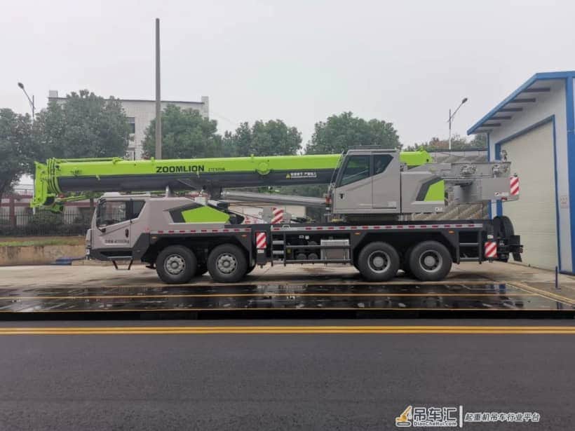 中联新款ZTC500A吊车 45米主臂 比500H多半吨配重