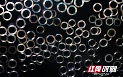 华菱衡钢起重机臂架用管获湖南省制造业首批“单项冠军”！