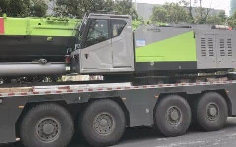 工地瞒报数据，300吨吊车放空，出场费谁来买单？