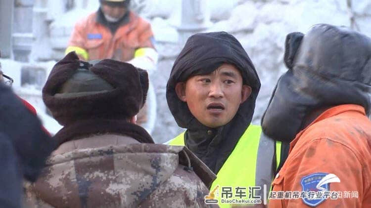 莱阳吊车司机连夜支援栖霞事故救援现场 心愿：想看到被困矿工安全升井，挨个抱一下