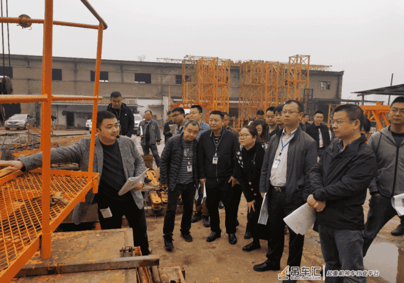 湘潭市住建局质安监站开展起重机械知识培训