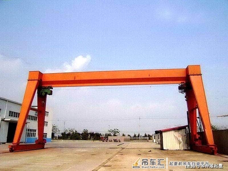 龙门吊厂家分享：龙门吊结构多样，怎么选？