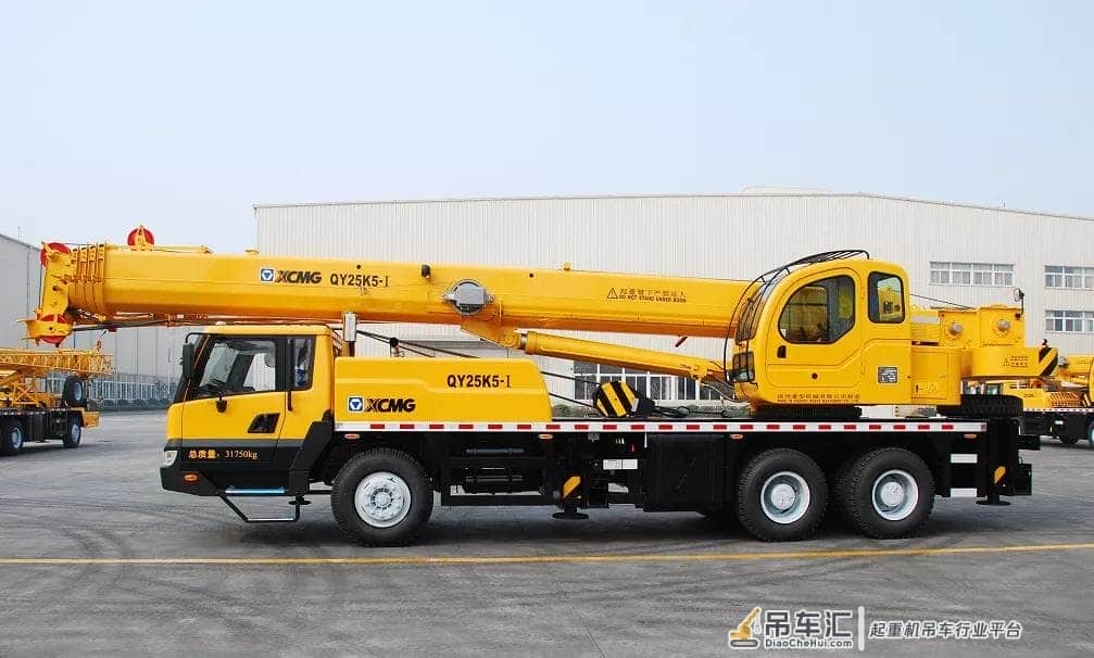 20万,能提几台25吨5节臂吊车?