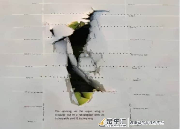 顶级公务机被击穿,遭遇停飞,竟与起重机有关,究竟是怎么回事的?