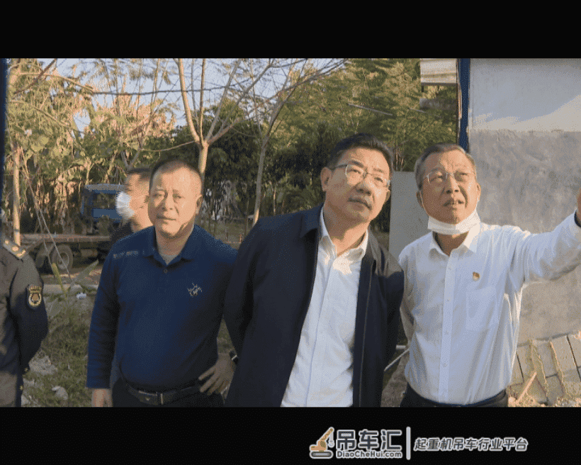 大型！揭阳拆除一栋553.75平方米的“两违”建筑，启用吊车炮机…