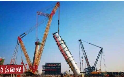 “全球第一”吊起“亚洲最大”！洛阳大吊车真给力