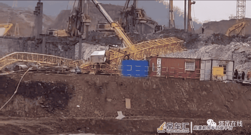 突发!贵州遵义一在建工地塔式起重机发生倒塌事故