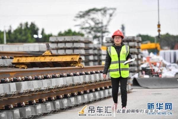 上得塔吊,下得隧道——粤港澳大湾区地铁建设一线的“女汉子”