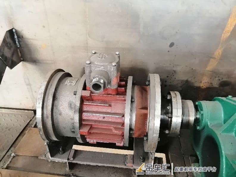 选购防爆起重机最简单的办法是什么?