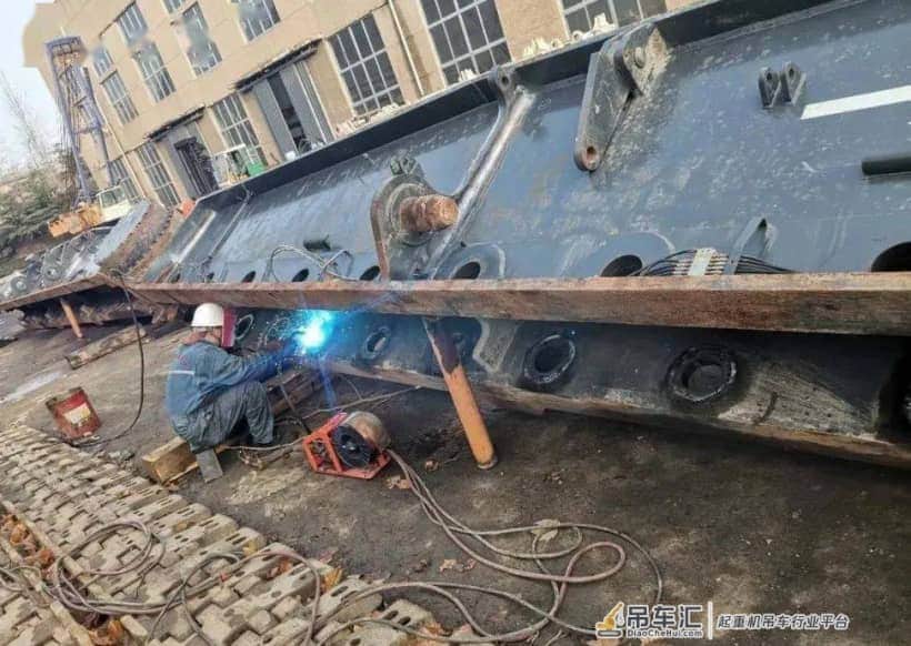 “自述”:我是一台中联QUY650履带起重机,在一次施工任务中发生了严重事故……