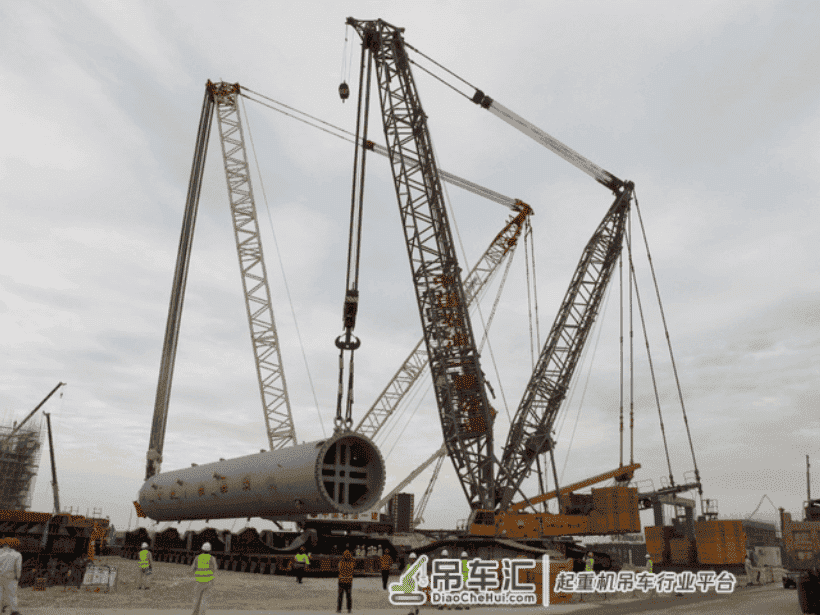 吊装总重1015吨广东石化首台超千吨设备2021年首吊成功