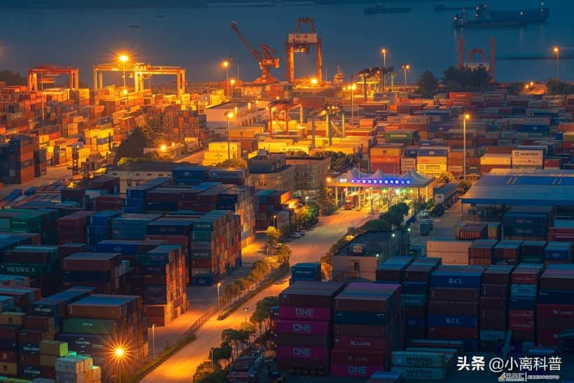 垄断全球80%市场,中国龙门吊技术很高吗?可以卡美国脖子吗?