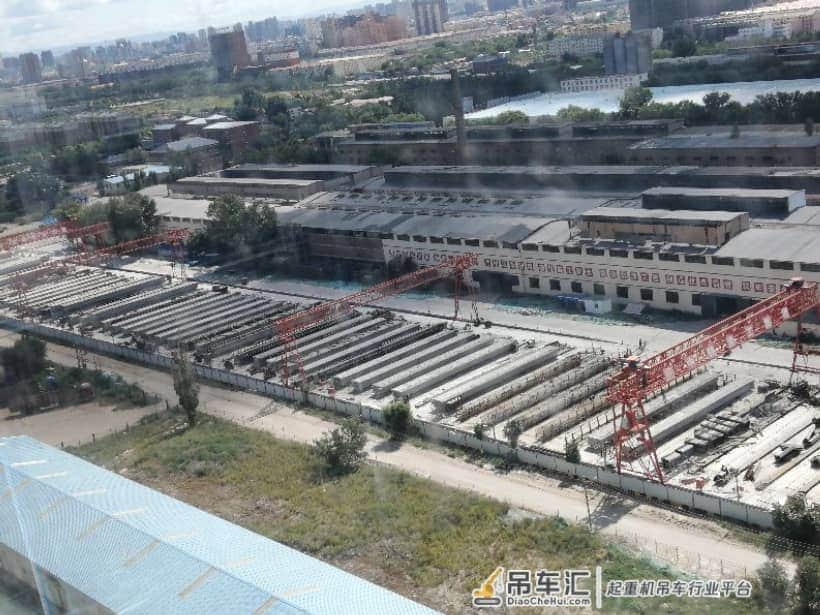 龙门吊梁场制梁、存梁台座如何布置？