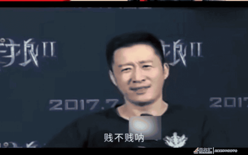 打脸美国!从落后到垄断全世界,中国龙门吊能否掐住美国命脉?