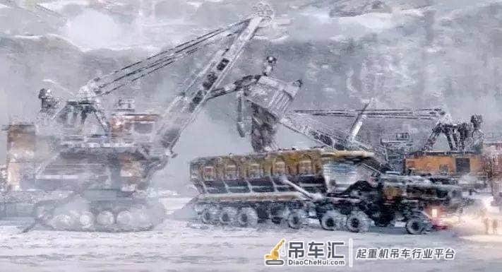 这款《流浪地球》合金工程吊车模型真的很精致