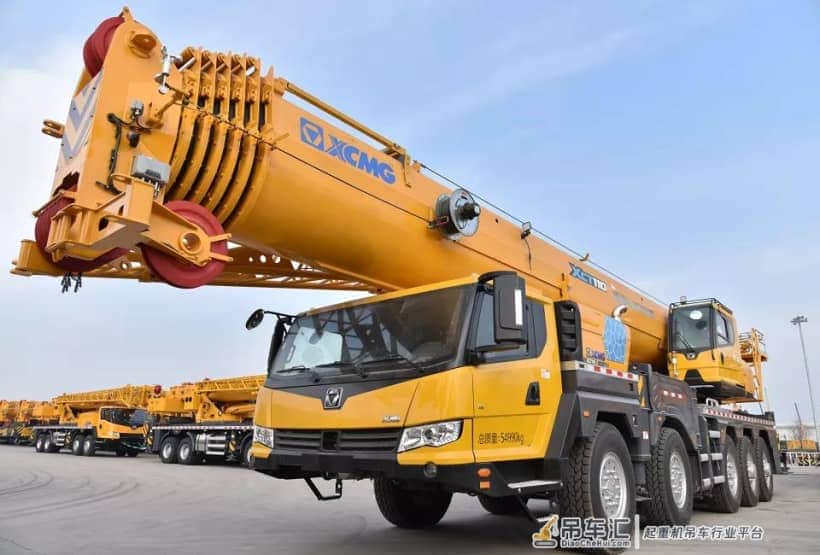 徐工XCT110-2吊车，7节主臂78米，三驱四驱自由切换