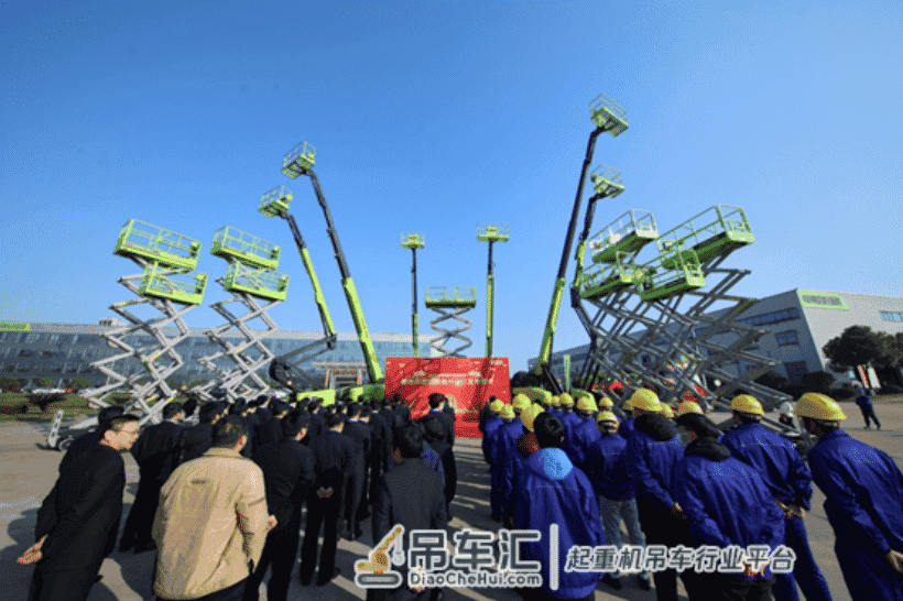 犇向新征程！中联重科开门红发货超11亿元