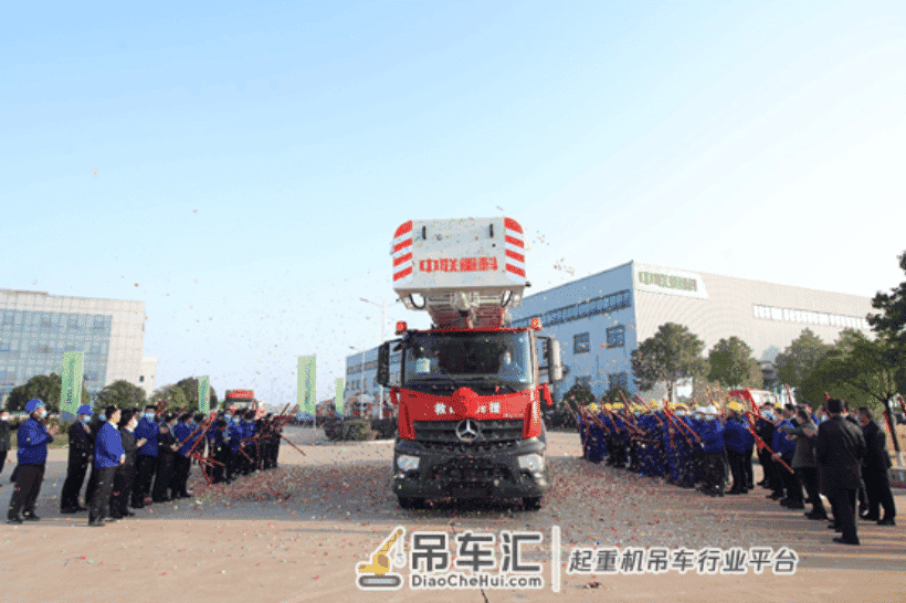 犇向新征程！中联重科开门红发货超11亿元