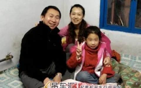 “老板答应多开2000块，今年就不回家啦”